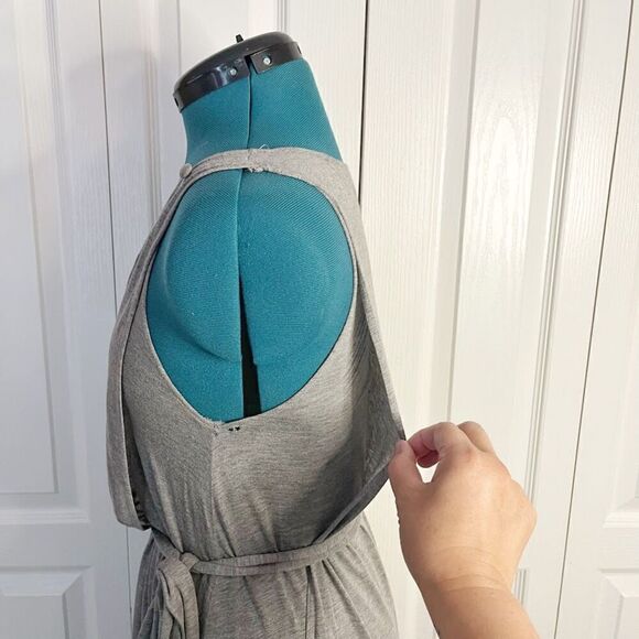 Marc by Marc Jacobs Tank Style Sleeveless Belted Scoop Neck Drape Dress - Picture 10 of 16